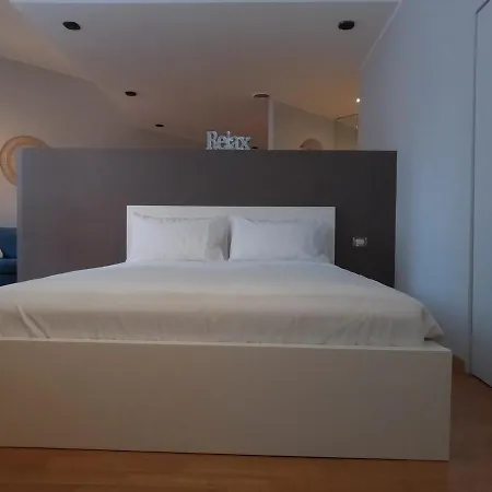 Apartamento Modern Openspace In Piazza Repubblica Near To Via Montenapoleone