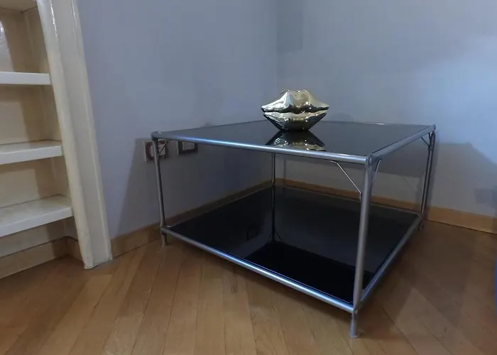 Lägenhet Modern Openspace In Piazza Repubblica Near To Via Montenapoleone