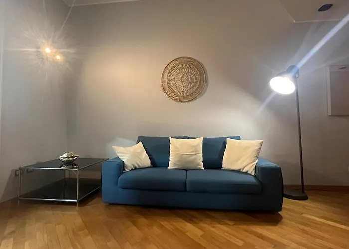 Lägenhet Modern Openspace In Piazza Repubblica Near To Via Montenapoleone *